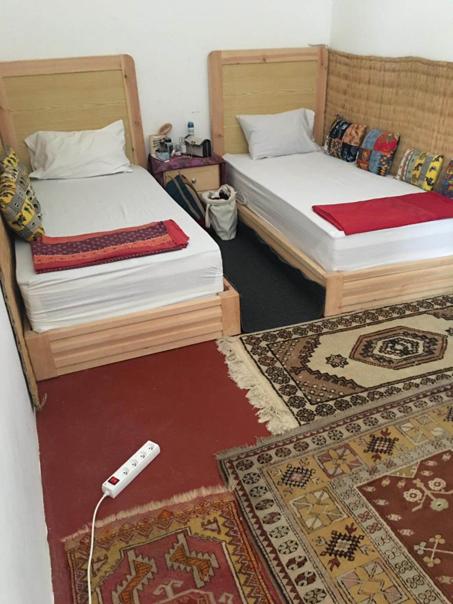 Bed and Breakfast Kasba De L'Artiste Mirleft Esterno foto